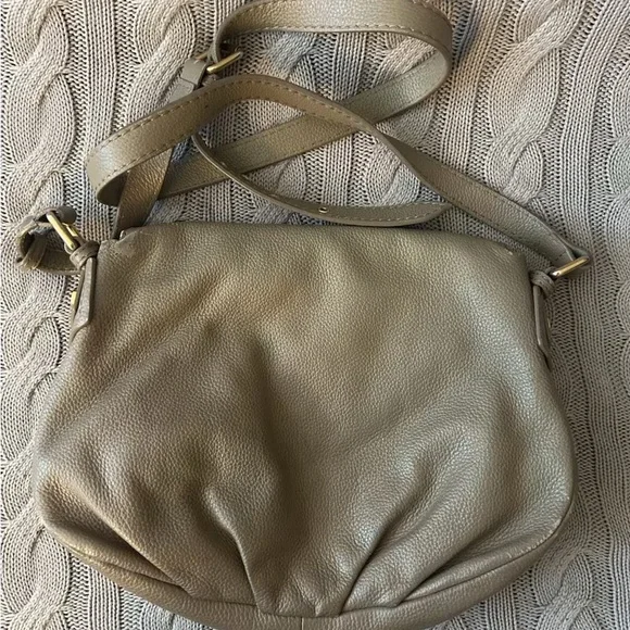 Marc Jacobs Crossbody Bag with Adjustable Strap - Picture 3 of 4